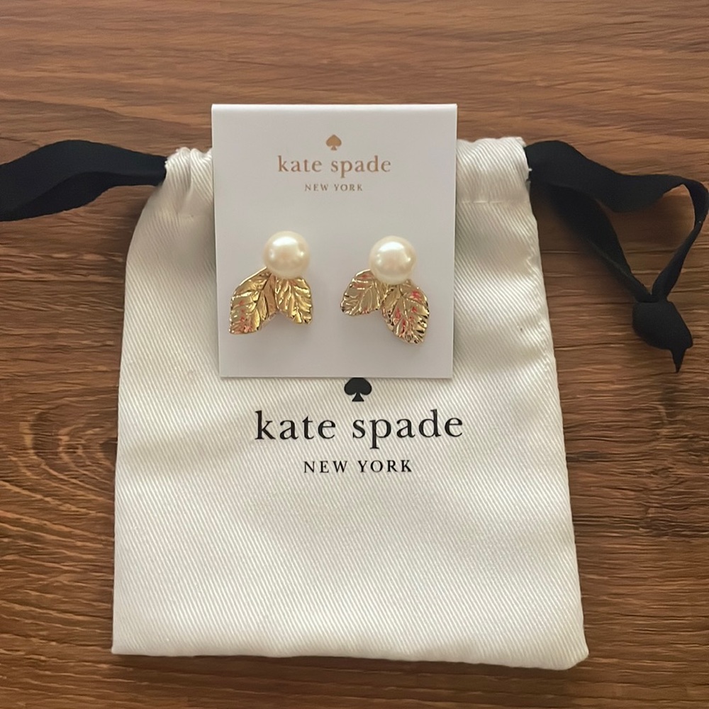 Kate Spade Lavish Blooms Pearl Gold Earrings